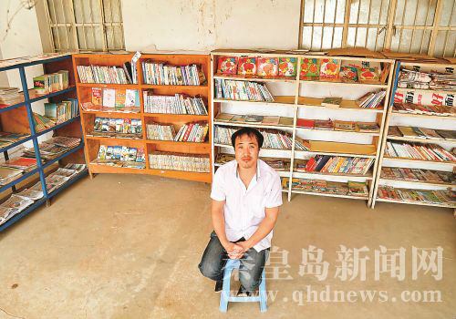 秦皇島昌黎農(nóng)民自費建書屋向村民開放(組圖)