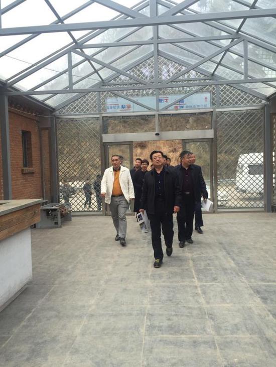 承德市副市長蘇鐵成視察承德市中國興隆·觀星小鎮(zhèn)旅游度假項(xiàng)目。