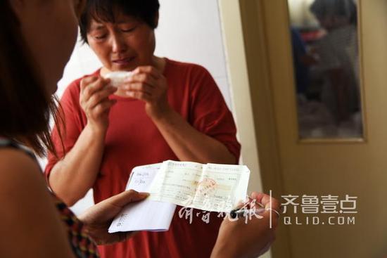 為給母親治病，家里準(zhǔn)備將李智超考入高中時(shí)為大學(xué)存下的學(xué)費(fèi)取出墊付醫(yī)藥費(fèi)。
